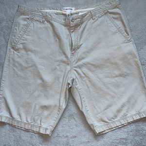 Calvin Klein fine corduroy shorts